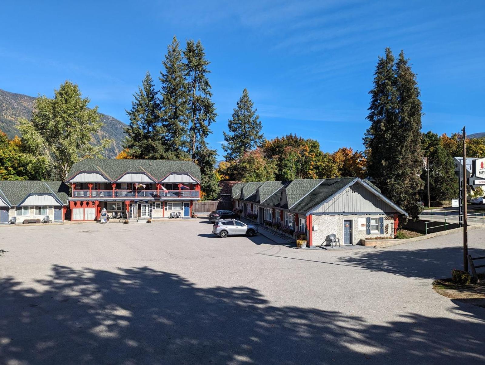 Alpine Inn & Suites Нелсън Екстериор снимка