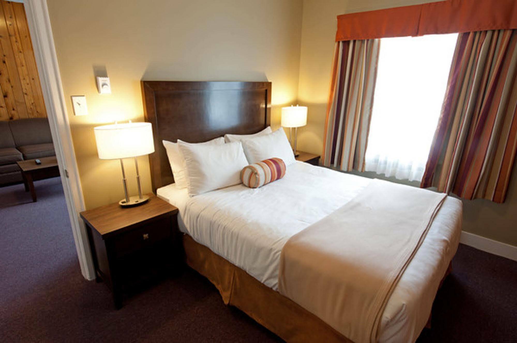 Alpine Inn & Suites Нелсън Екстериор снимка