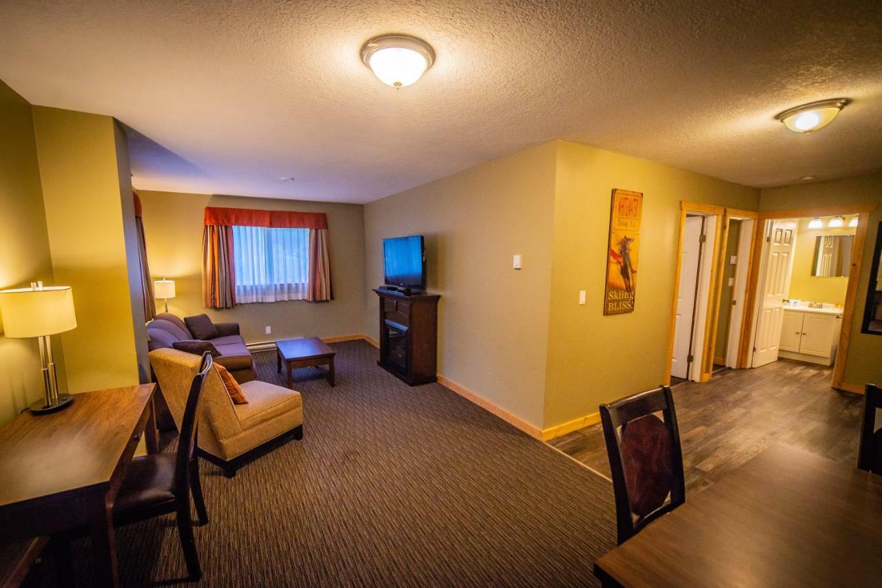 Alpine Inn & Suites Нелсън Екстериор снимка