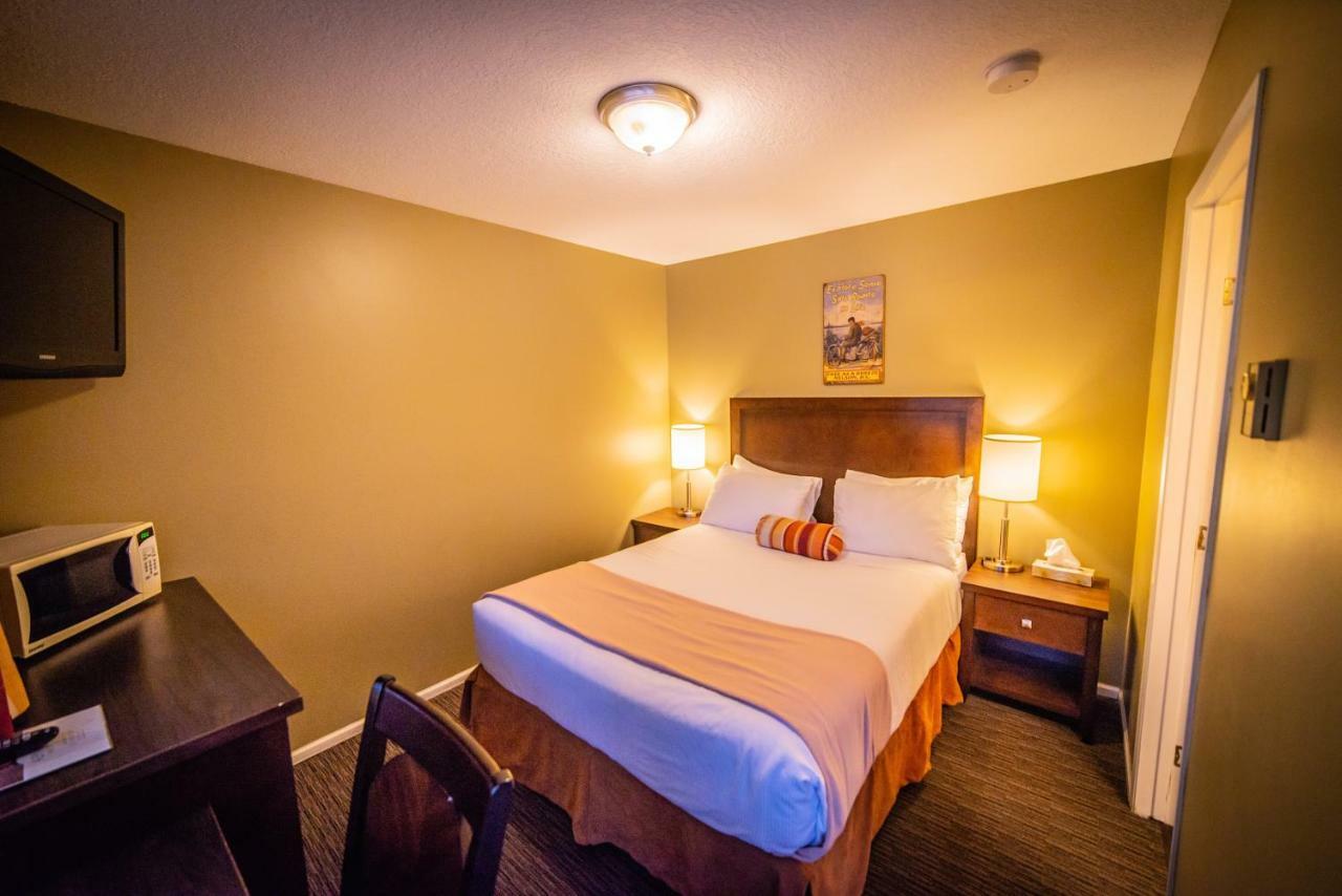 Alpine Inn & Suites Нелсън Екстериор снимка